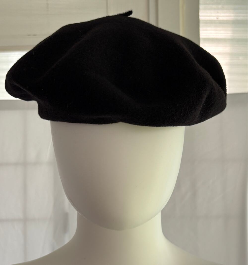 Vintage Super Lux Unisex Wool Black Basque Beret Hat 57/M  Lined Made in Italy